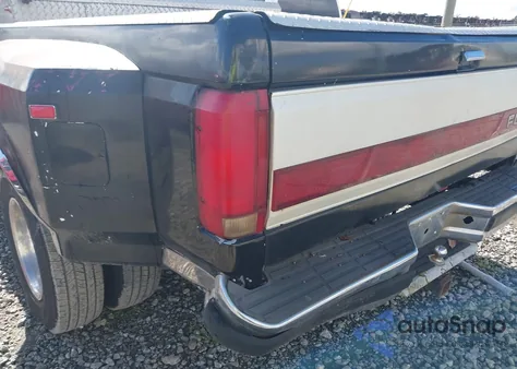 1991 Ford F350 из США, поврежденный, VIN 2FTJW35MXMCA51925